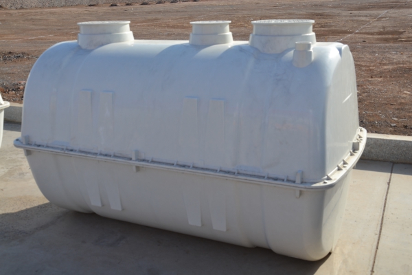 SMC模壓玻璃鋼化糞池和纏繞化糞池的區別在哪 SMC模壓玻璃鋼化糞池和纏繞化糞池的區別在哪