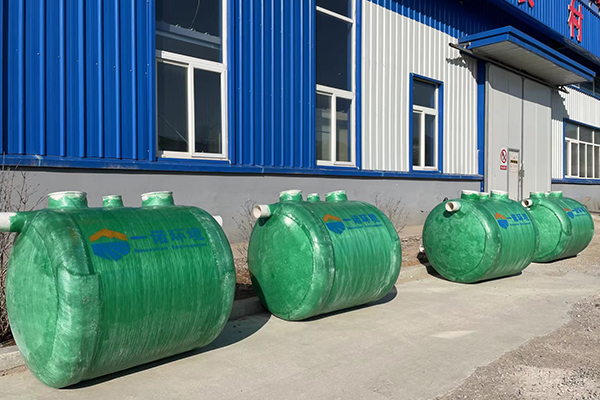 選購(gòu)玻璃鋼化糞池要關(guān)注哪些方面 選購(gòu)玻璃鋼化糞池要關(guān)注哪些方面